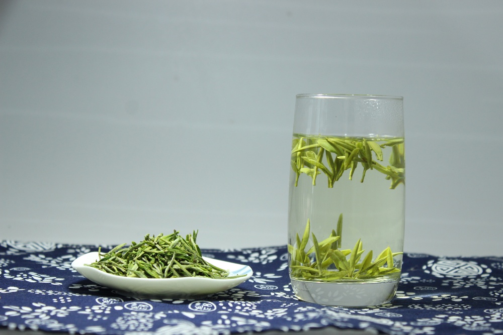 图为“桐城小花”茶.jpg